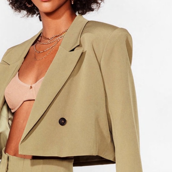 Cropped Blazer - Picture 1 of 3